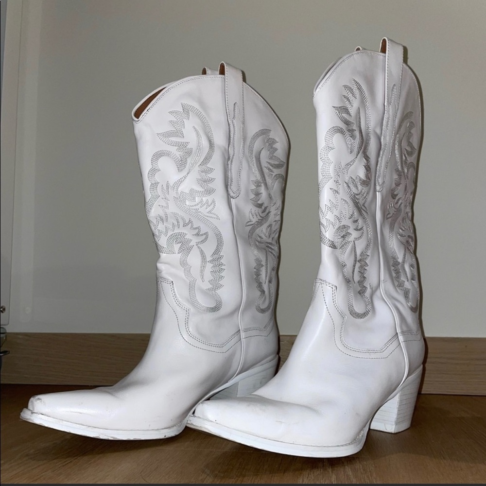 Jeffrey Campbell White cowboy boots